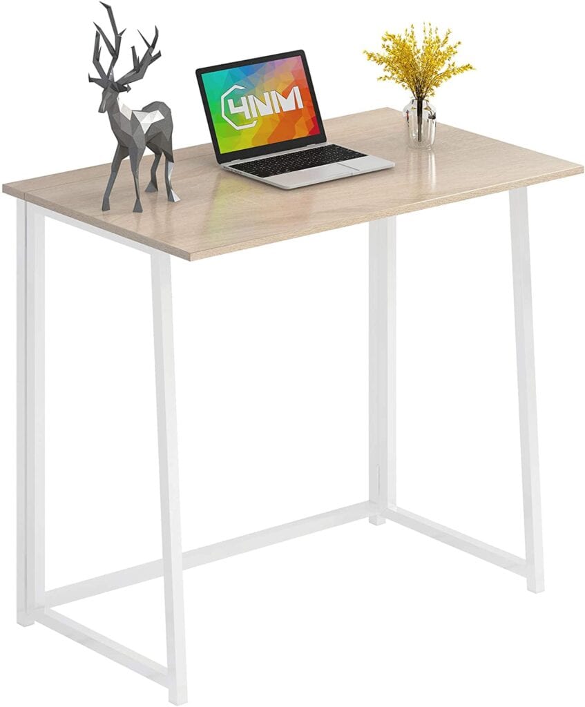 Cloffice Decor Ideas: A Folding Desk 